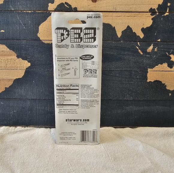 PEZ 2012 Star Wars Yoda character dispenser and candy - Picture 6 of 11